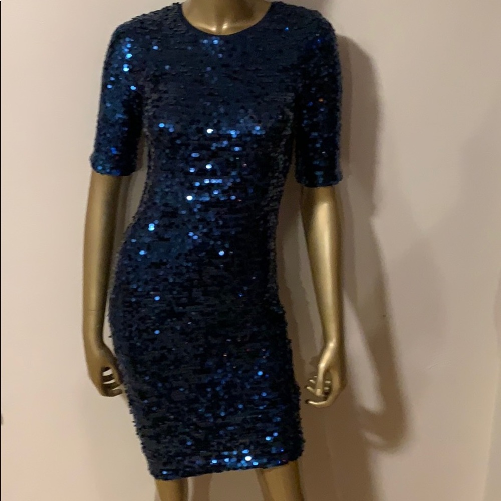 Gorgeous BcBg cocktail dress !